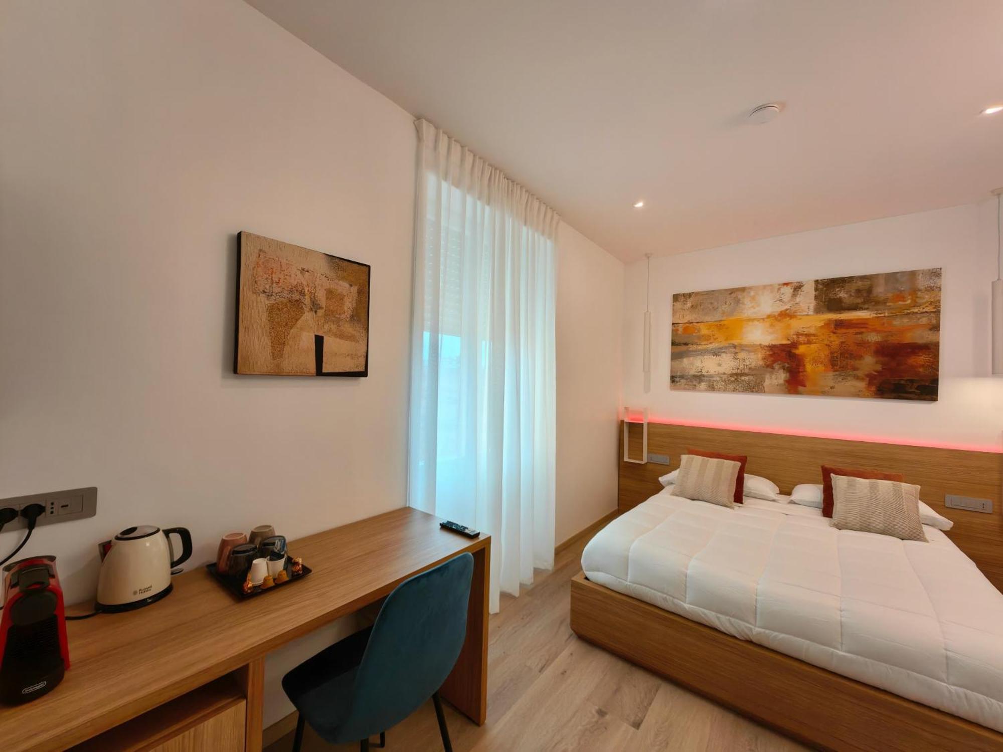 Galleria Roma Art Guesthouse Oristano Exterior photo
